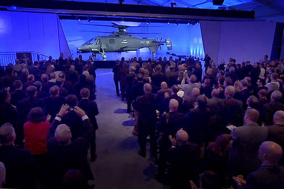 Audience applause and standing ovation at the S-97 Raider roll out after the reveal of the new aircraft.
